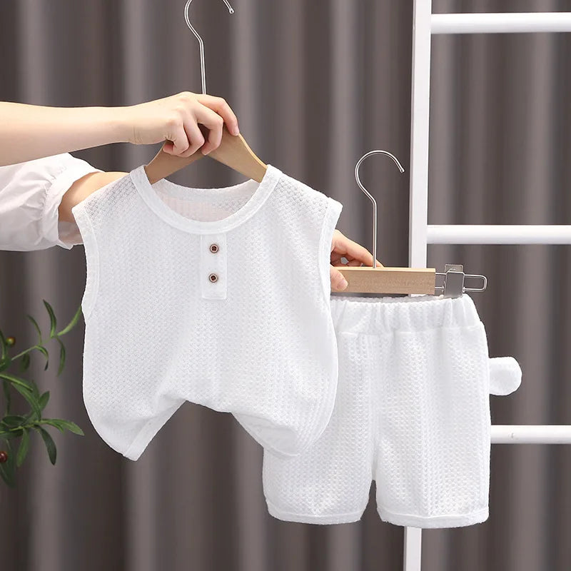 Novas roupas de verão para bebês meninas, meninos, coletes e shorts, 2 peças/conjuntos, roupas infantis, traje esportivo casual para crianças, agasalhos infantis