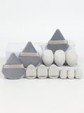 Conjunto de 12 esponjas de maquiagem multiuso, composto por 3 esponjas de pó soltas, 3 mini esponjas de ar, 3 ovos de beleza e 3 mini esponjas de beleza