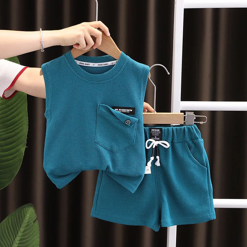 Novas roupas de verão para bebês meninas, meninos, coletes e shorts, 2 peças/conjuntos, roupas infantis, traje esportivo casual para crianças, agasalhos infantis